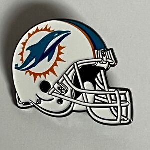 Miami Dolphins Helmet Hat Pin Pins Hats Bag Football Fitted Florida New Era